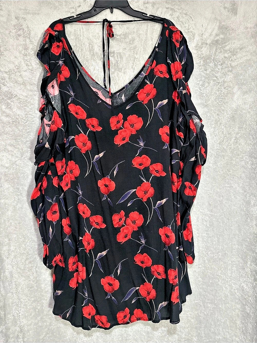 Liberty Love Floral Blouse Black & Red Medium
